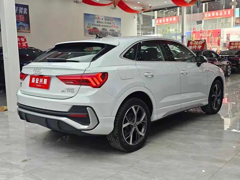 Audi Q3 Sportback 2020 40 TFSI Fashion Edition — миниатюра 6
