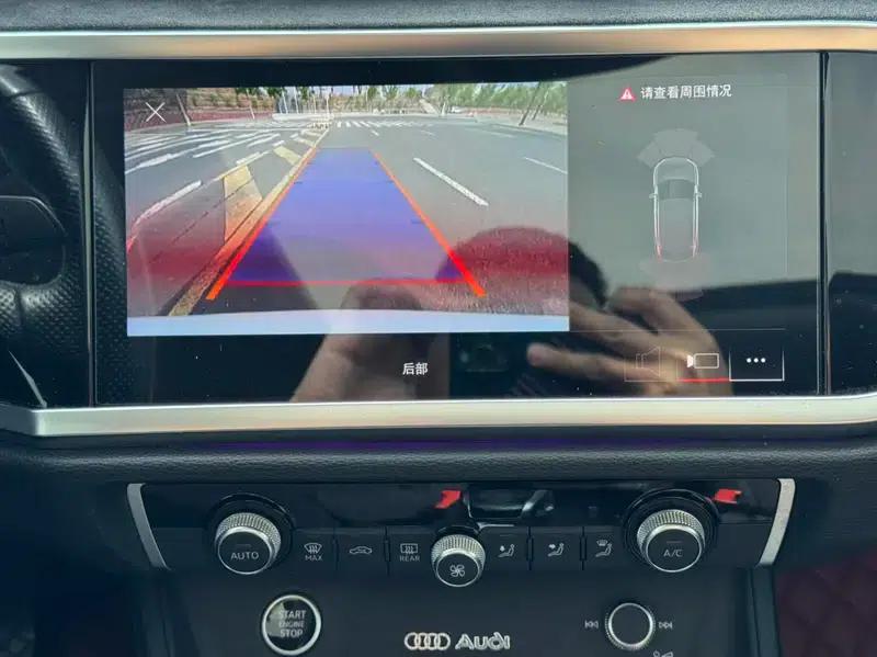 Audi Q3 Sportback 2022 35 TFSI Progressive — миниатюра 17