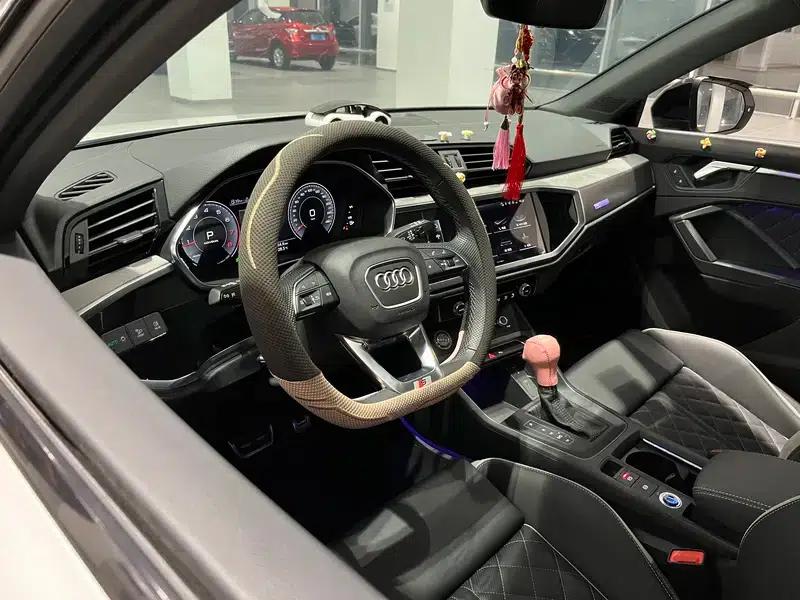 Audi Q3 Sportback 2024 40 TFSI Fashion Edition — миниатюра 12