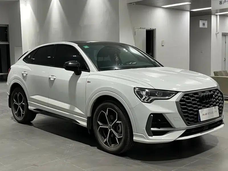 Audi Q3 Sportback 2024 40 TFSI Fashion Edition — миниатюра 3