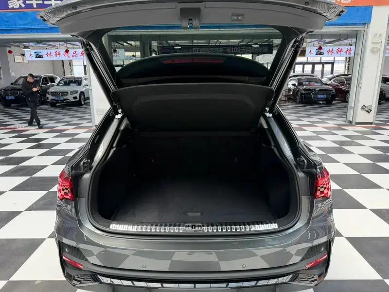 Audi Q3 Sportback 2022 45 TFSI quattro Luxury — миниатюра 18