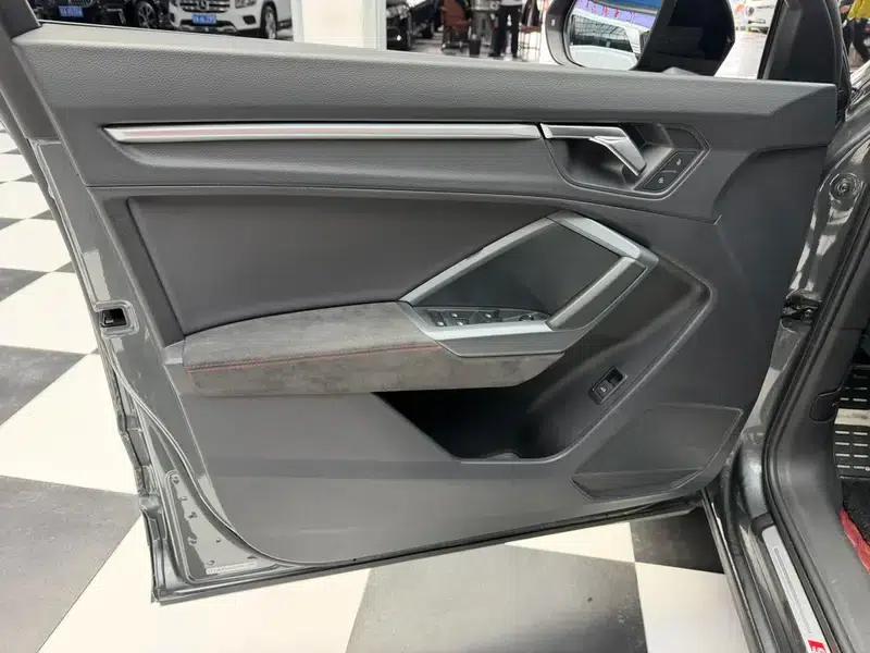 Audi Q3 Sportback 2022 45 TFSI quattro Luxury — миниатюра 7