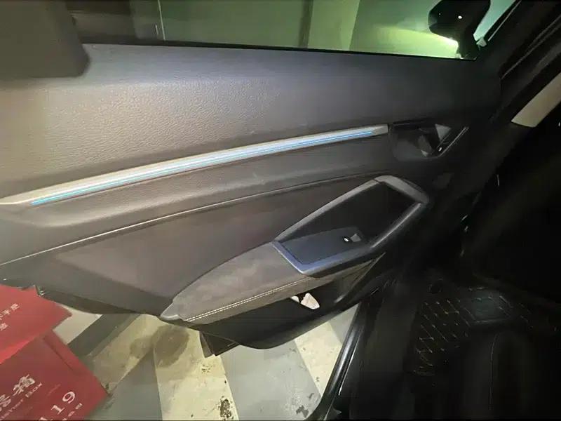 Audi Q3 Sportback 2022 40 TFSI Fashion Edition — миниатюра 17