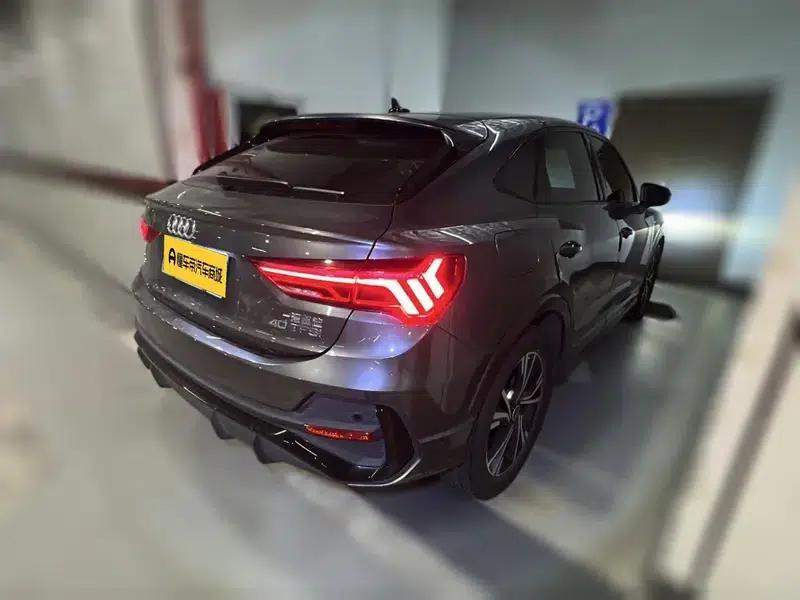 Audi Q3 Sportback 2022 40 TFSI Fashion Edition — миниатюра 4