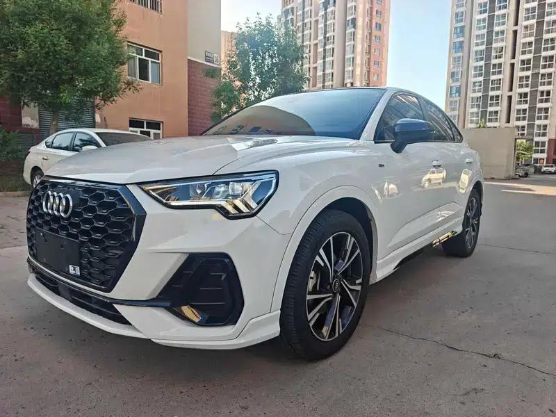 Audi Q3 Sportback 2022 40 TFSI Fashion Edition — миниатюра 1
