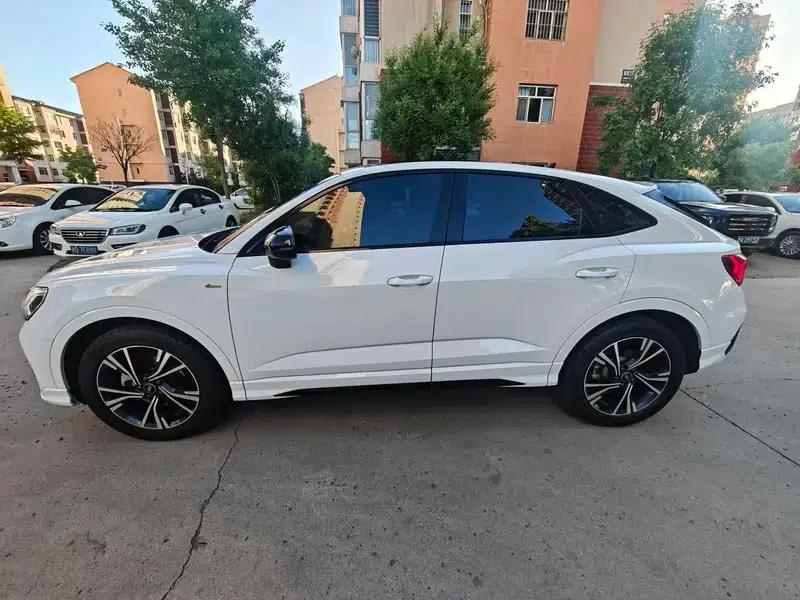 Audi Q3 Sportback 2022 40 TFSI Fashion Edition — миниатюра 4