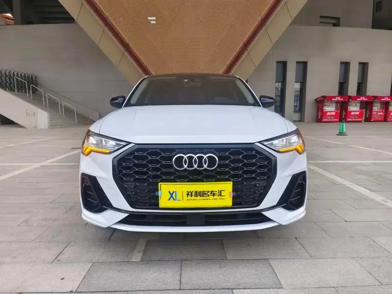 Audi Q3 Sportback 2023 40 TFSI Fashion Edition — миниатюра 2