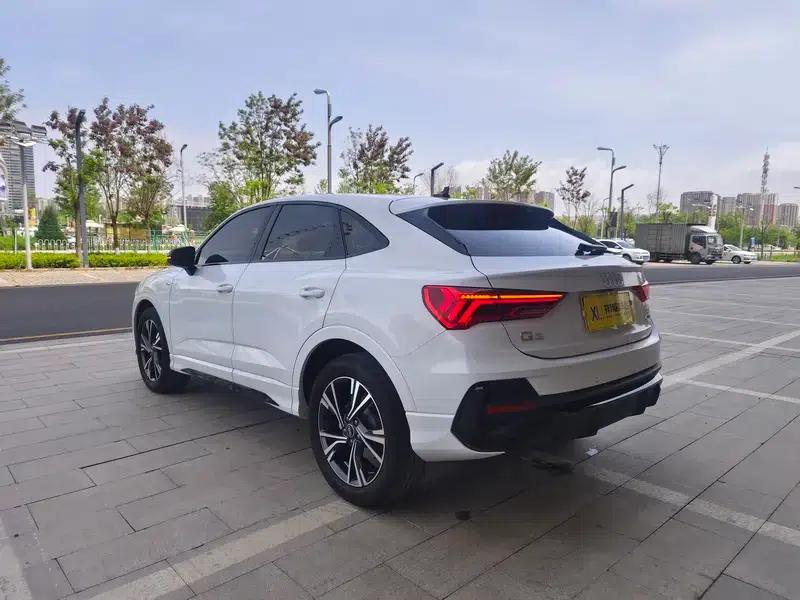 Audi Q3 Sportback 2023 40 TFSI Fashion Edition — миниатюра 4