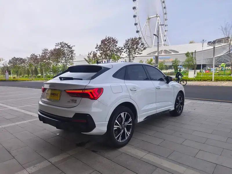 Audi Q3 Sportback 2023 40 TFSI Fashion Edition — миниатюра 6