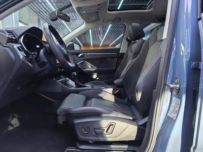 Audi Q3 Sportback 2023 40 TFSI RS Package (Extreme Performance) — миниатюра 16