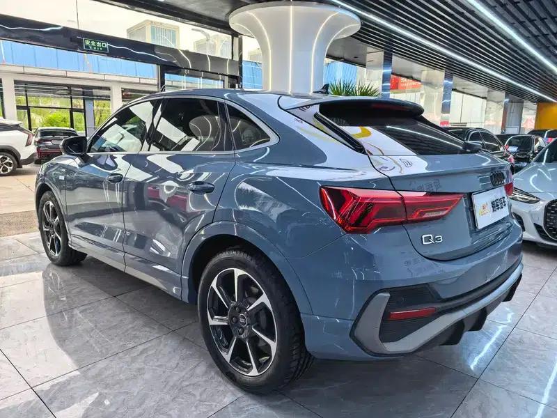 Audi Q3 Sportback 2023 40 TFSI RS Package (Extreme Performance) — миниатюра 4