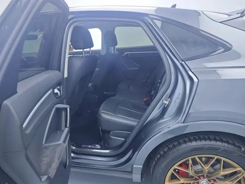 Audi Q3 Sportback 2022 40 TFSI Fashion Edition — миниатюра 18