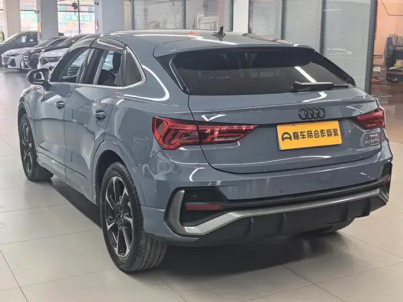 Audi Q3 Sportback 2022 40 TFSI RS Package (Sports Edition) — миниатюра 4