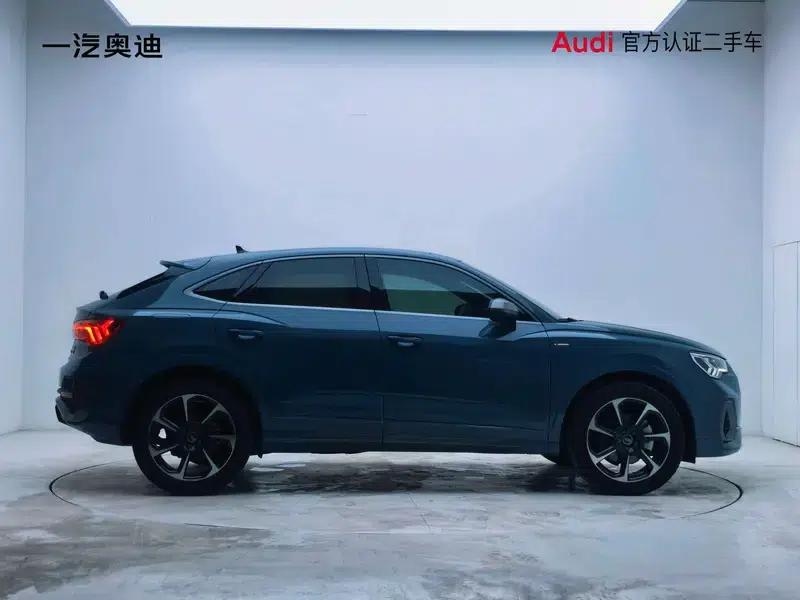 Audi Q3 Sportback 2022 40 TFSI RS Package (Sports Edition) — миниатюра 7