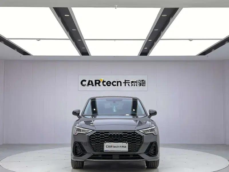 Audi Q3 Sportback 2023 40 TFSI Fashion Edition — миниатюра 2