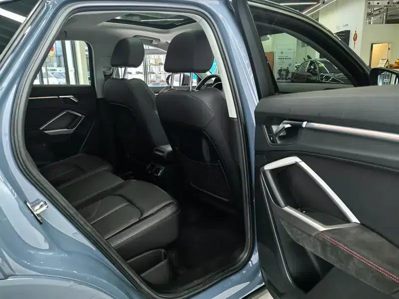 Audi Q3 Sportback 2022 40 TFSI RS Package (Sports Edition) — миниатюра 22