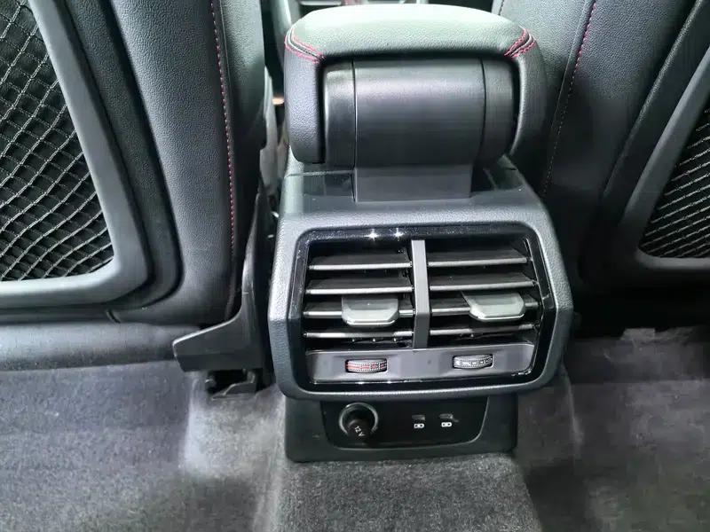 Audi Q3 Sportback 2022 40 TFSI RS Package (Sports Edition) — миниатюра 6