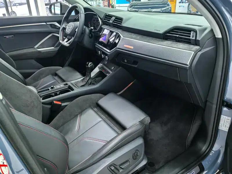 Audi Q3 Sportback 2022 40 TFSI RS Package (Sports Edition) — миниатюра 7