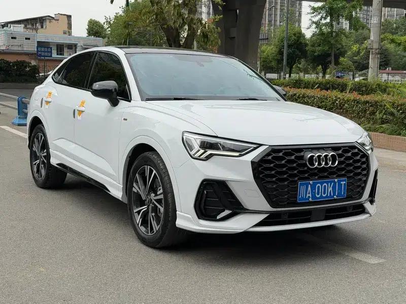 Audi Q3 Sportback 2022 40 TFSI RS Package (Sports Edition) — миниатюра 3