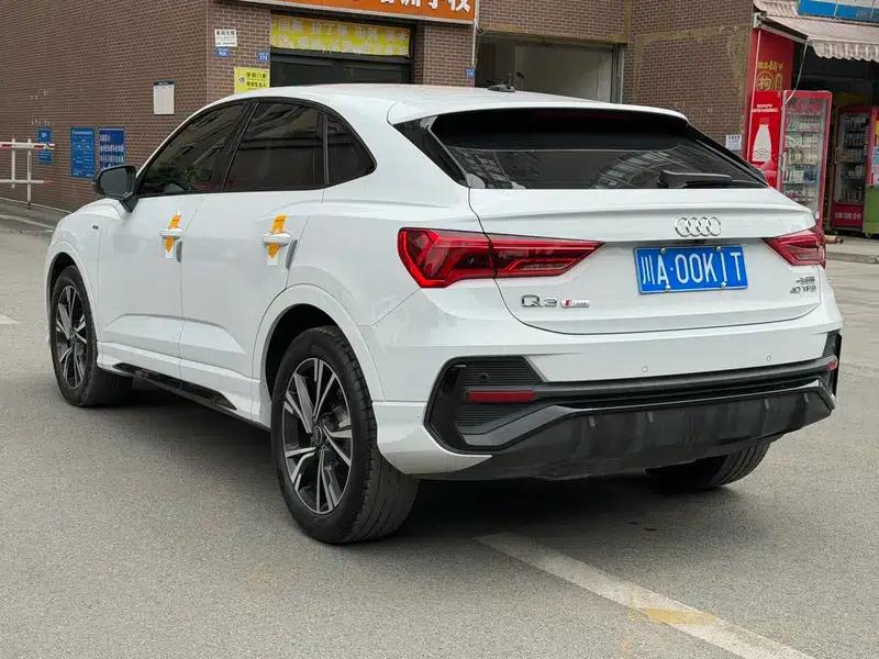 Audi Q3 Sportback 2022 40 TFSI RS Package (Sports Edition) — миниатюра 4