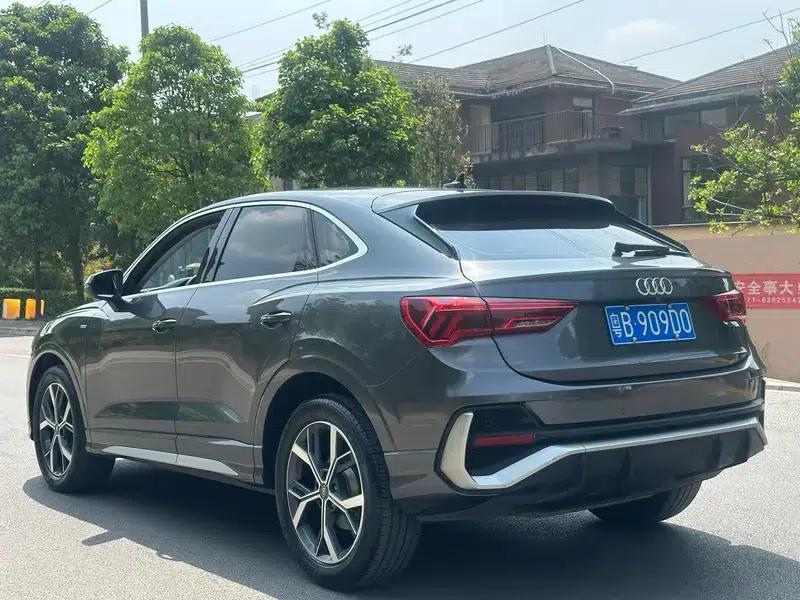 Audi Q3 Sportback 2020 40 TFSI Fashion Edition — миниатюра 4