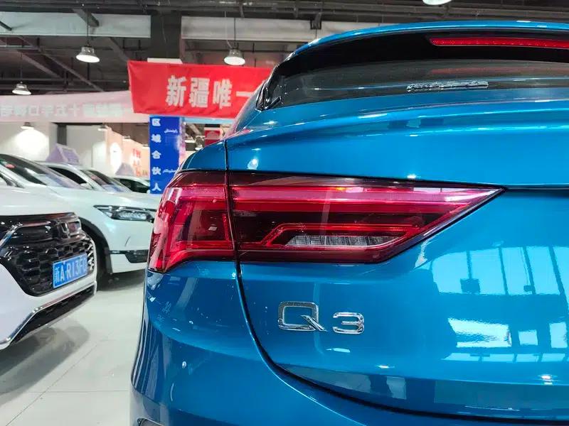 Audi Q3 Sportback 2020 45 TFSI quattro Luxury — миниатюра 8
