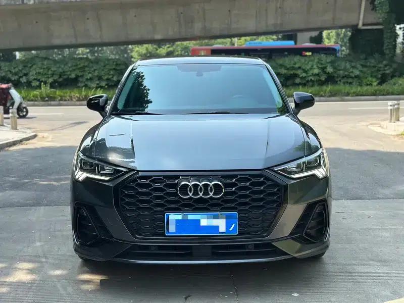 Audi Q3 Sportback 2022 40 TFSI Fashion Edition — миниатюра 2