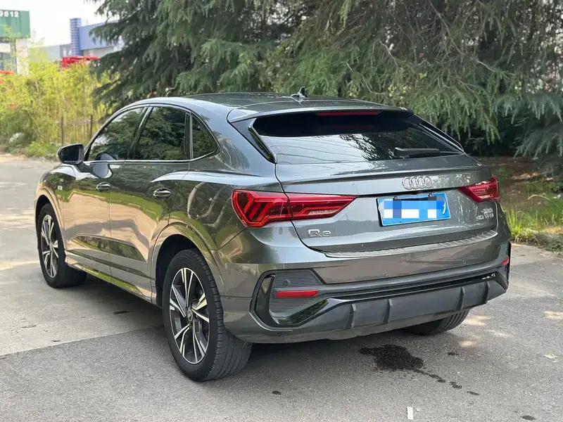 Audi Q3 Sportback 2022 40 TFSI Fashion Edition — миниатюра 4