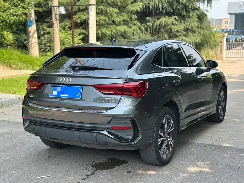 Audi Q3 Sportback 2022 40 TFSI Fashion Edition — миниатюра 5
