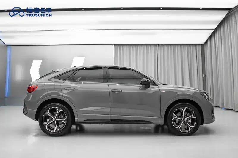 Audi Q3 Sportback 2024 40 TFSI Fashion Edition — миниатюра 7
