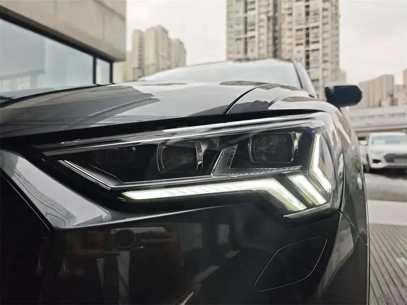 Audi Q3 Sportback 2023 45 TFSI quattro Fashion Edition — миниатюра 7