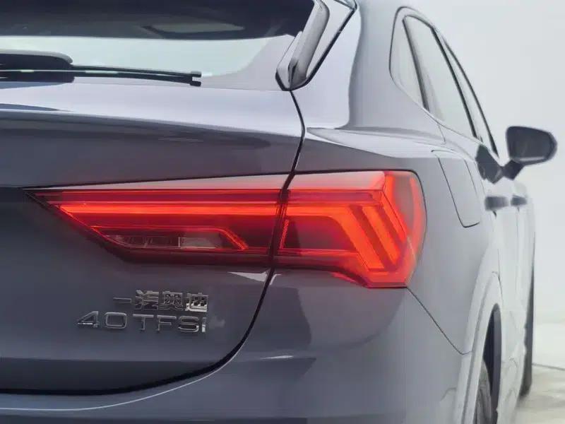 Audi Q3 Sportback 2022 40 TFSI RS Package (Sports Edition) — миниатюра 11