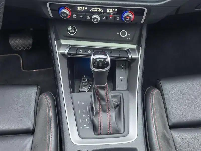 Audi Q3 Sportback 2022 40 TFSI RS Package (Sports Edition) — миниатюра 24