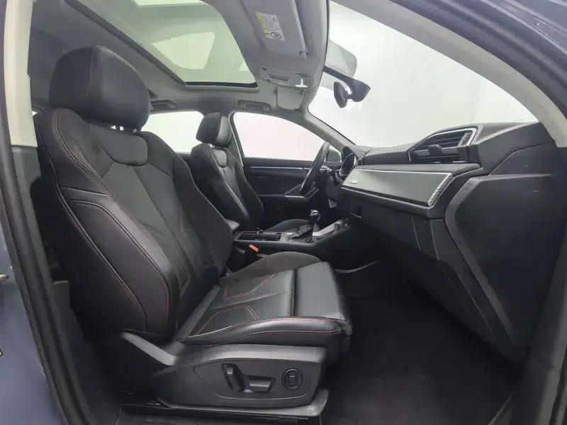 Audi Q3 Sportback 2022 40 TFSI RS Package (Sports Edition) — миниатюра 26