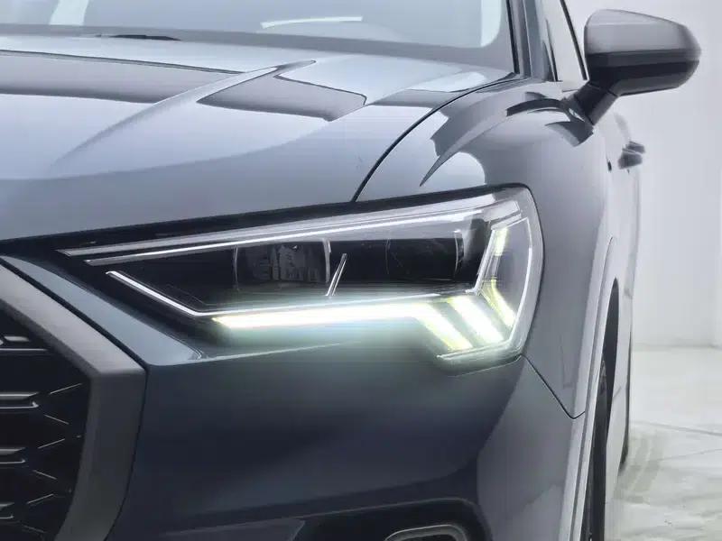 Audi Q3 Sportback 2022 40 TFSI RS Package (Sports Edition) — миниатюра 10
