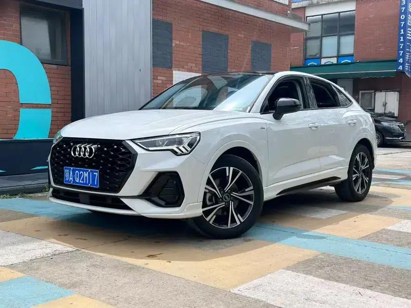 Audi Q3 Sportback 2022 40 TFSI Fashion Edition — миниатюра 1
