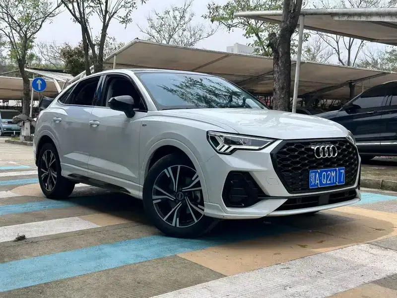 Audi Q3 Sportback 2022 40 TFSI Fashion Edition — миниатюра 3