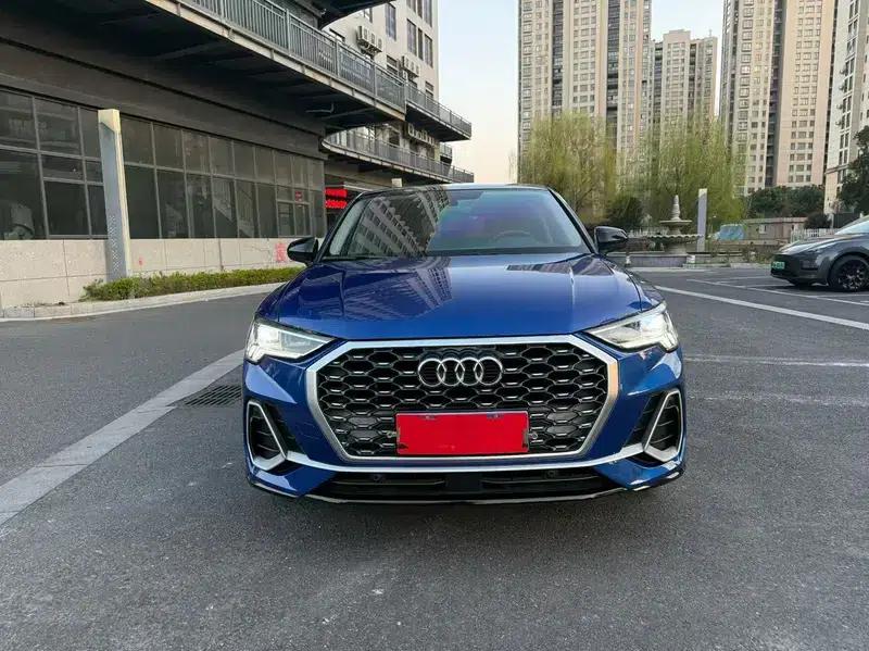 Audi Q3 Sportback 2020 40 TFSI Fashion Edition — миниатюра 2