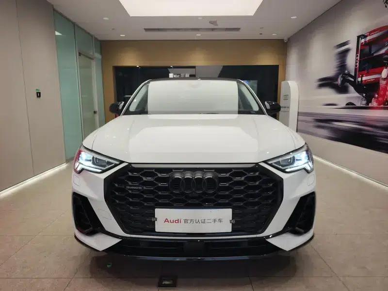 Audi Q3 Sportback 2023 Facelift 45 TFSI quattro Luxury — миниатюра 2