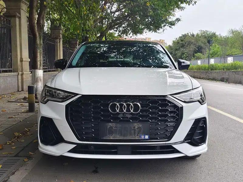 Audi Q3 Sportback 2023 40 TFSI Fashion Edition — миниатюра 2
