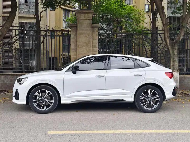 Audi Q3 Sportback 2023 40 TFSI Fashion Edition — миниатюра 4