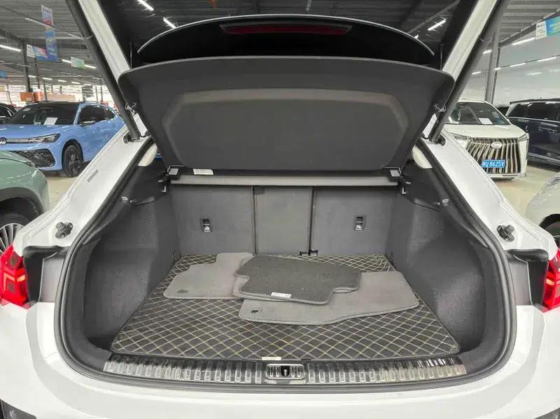 Audi Q3 Sportback 2021 40 TFSI Enjoy Life Edition — миниатюра 23