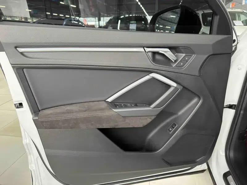 Audi Q3 Sportback 2021 40 TFSI Enjoy Life Edition — миниатюра 9