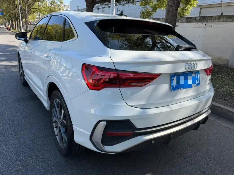 Audi Q3 Sportback 2020 40 TFSI Fashion Edition — миниатюра 4