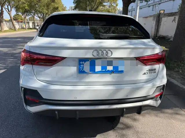 Audi Q3 Sportback 2020 40 TFSI Fashion Edition — миниатюра 5