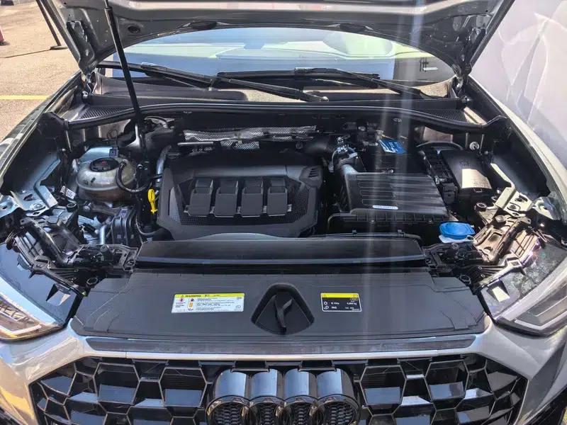 Audi Q3 Sportback 2020 40 TFSI Fashion Edition — миниатюра 6