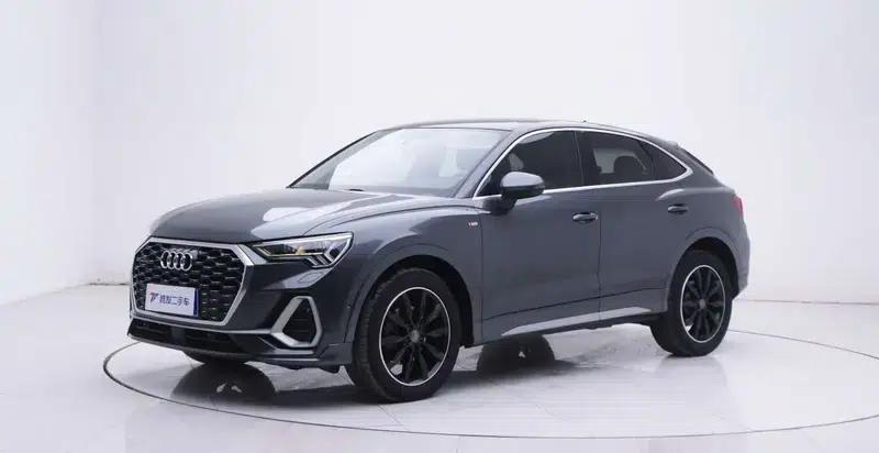 Audi Q3 Sportback 2020 45 TFSI quattro Luxury — миниатюра 1