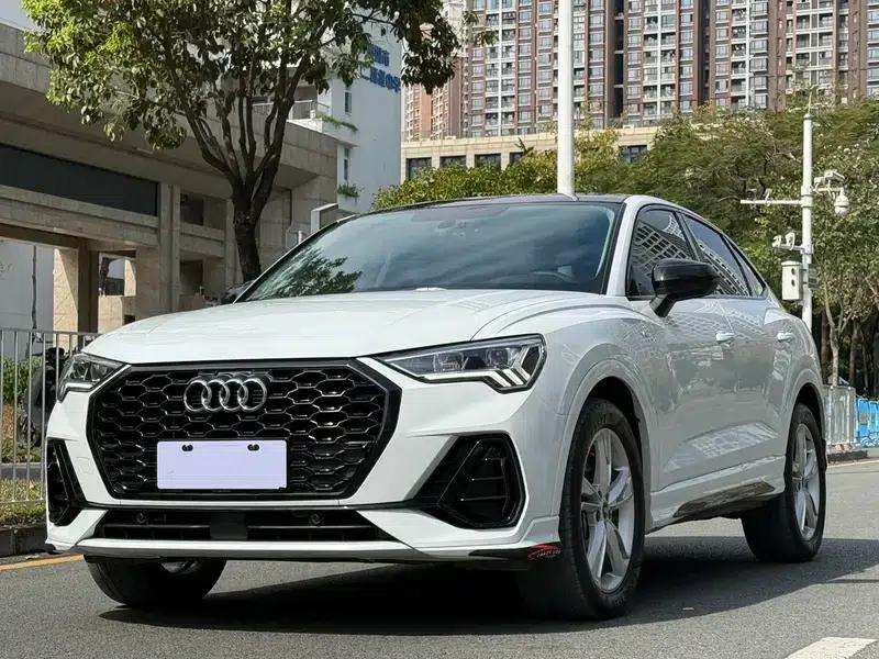 Audi Q3 Sportback 2023 40 TFSI Fashion Edition — миниатюра 1