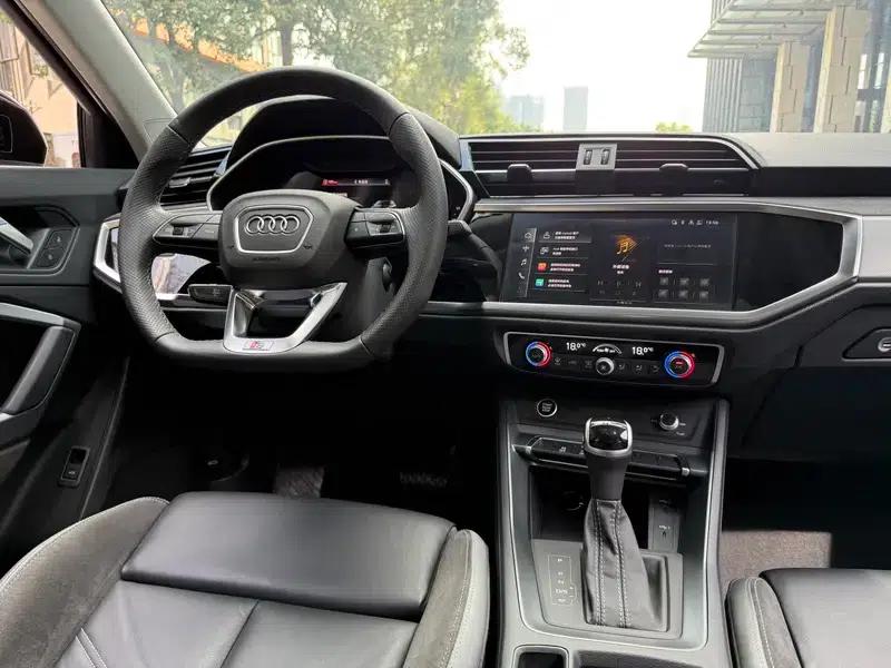 Audi Q3 Sportback 2023 40 TFSI Fashion Edition — миниатюра 14