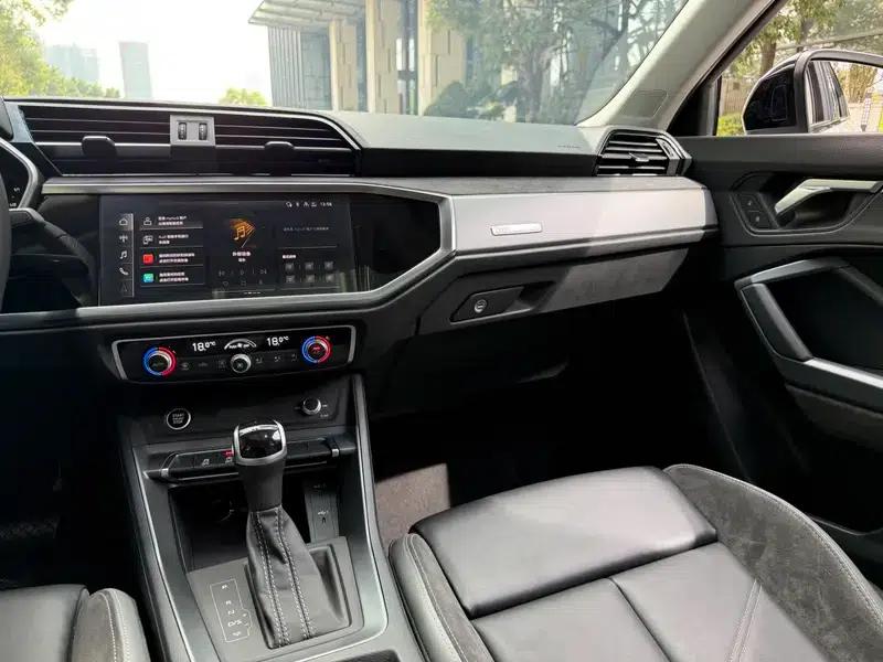 Audi Q3 Sportback 2023 40 TFSI Fashion Edition — миниатюра 15